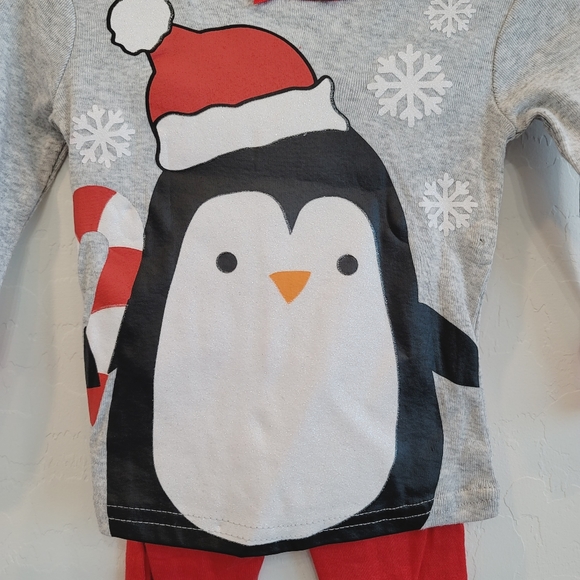 NWOT Little Beginnings Penguin Outfit Set  Infant Size 12 Months - Picture 8 of 9